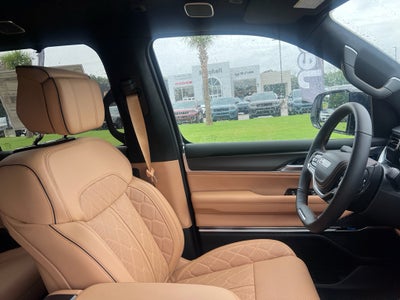 2026 Jeep Grand Wagoneer GRAND WAGONEER SUMMIT RESERVE 4X4
