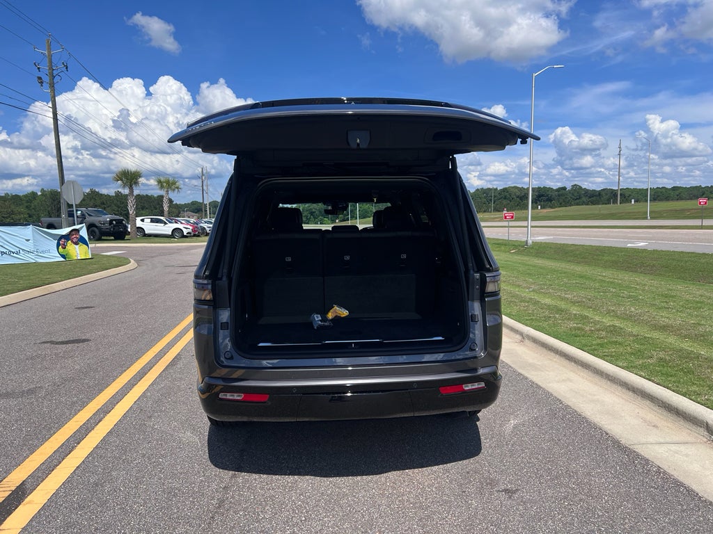 2026 Jeep Grand Wagoneer GRAND WAGONEER SUMMIT OBSIDIAN 4X4