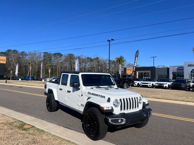 2023 Jeep Gladiator Overland 4x4