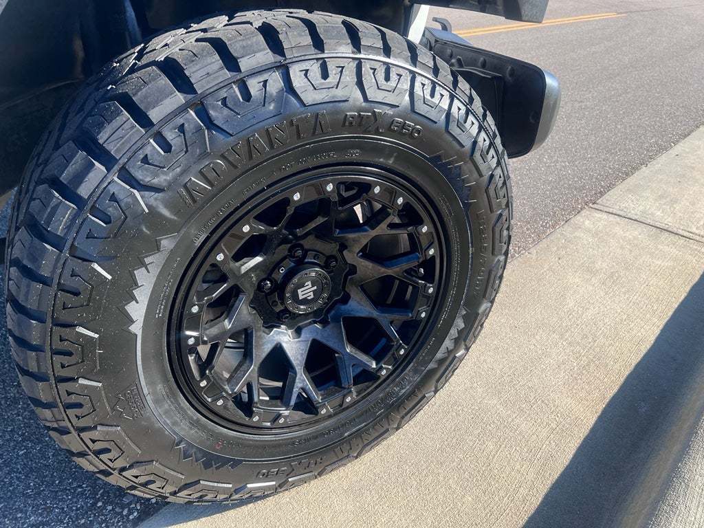 2023 Jeep Gladiator Overland 4x4