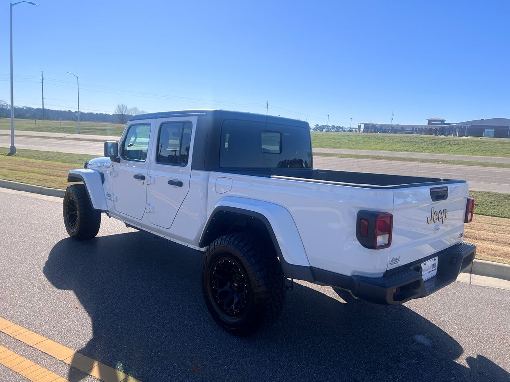 2023 Jeep Gladiator Overland 4x4