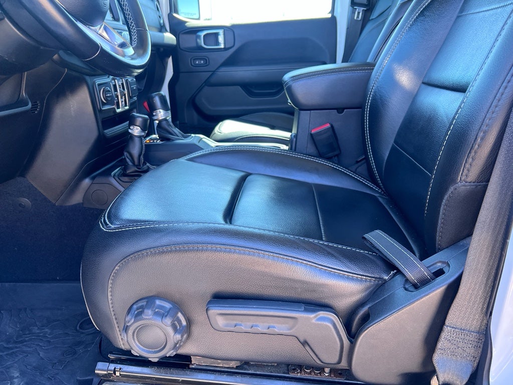 2021 Jeep Gladiator Overland 4x4