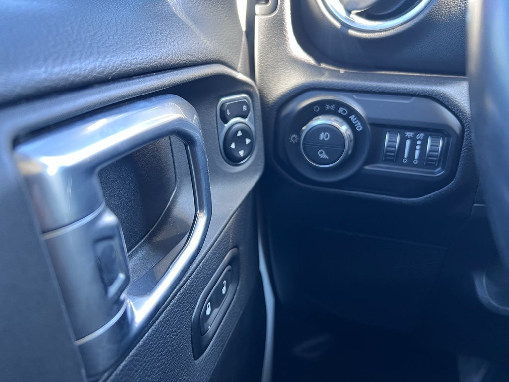 2021 Jeep Gladiator Overland 4x4