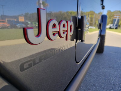 2025 Jeep Gladiator GLADIATOR RUBICON 4X4