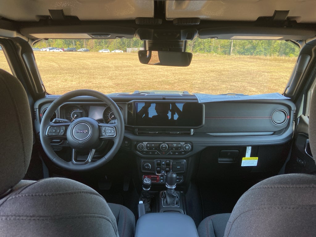 2025 Jeep Gladiator GLADIATOR RUBICON 4X4