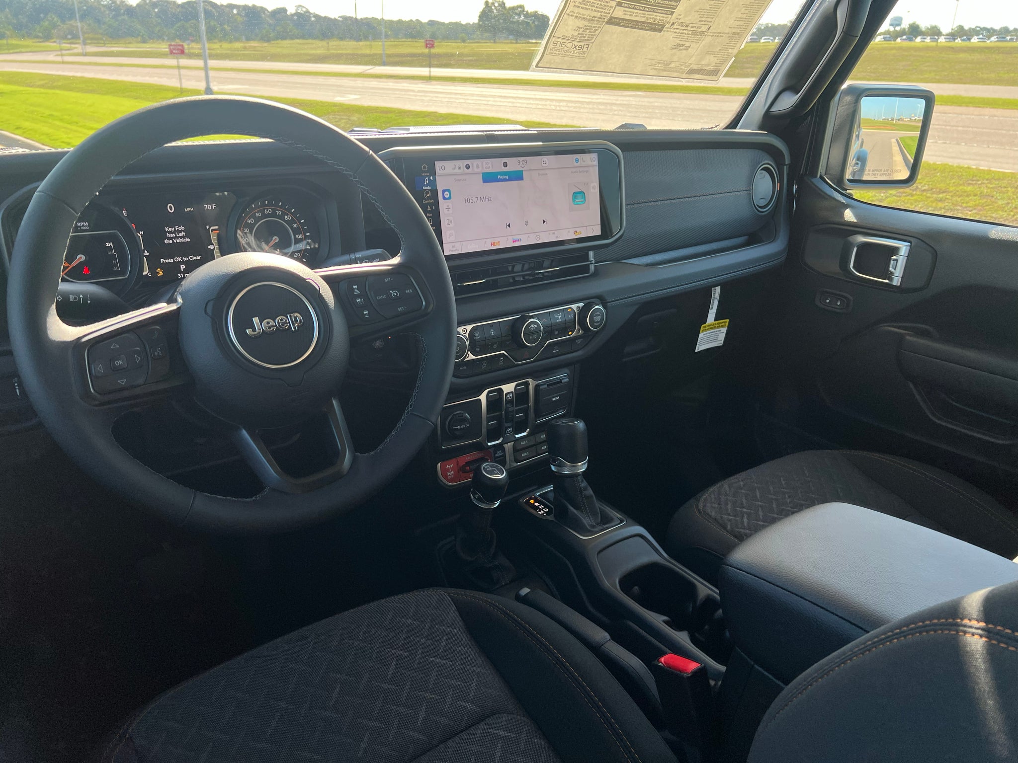 2027 Jeep Gladiator GLADIATOR MOJAVE 4X4