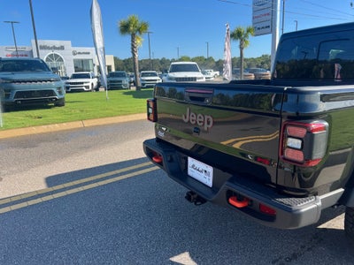 2027 Jeep Gladiator GLADIATOR MOJAVE 4X4