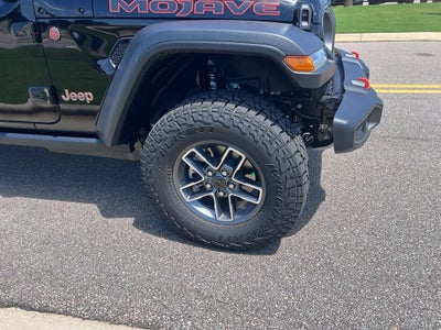 2026 Jeep Gladiator GLADIATOR MOJAVE 4X4