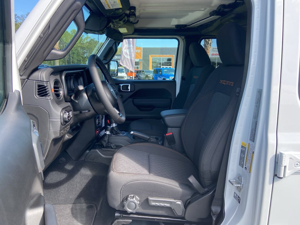 2025 Jeep Gladiator GLADIATOR MOJAVE 4X4