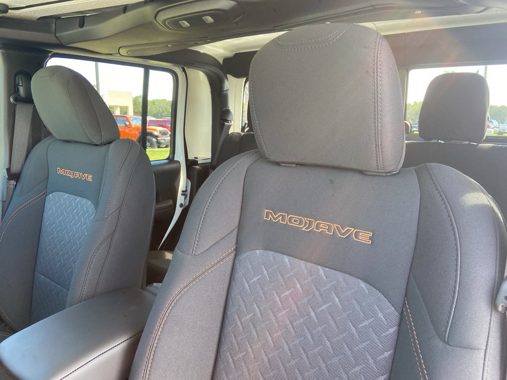 2025 Jeep Gladiator GLADIATOR MOJAVE 4X4