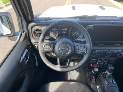 2025 Jeep Gladiator GLADIATOR MOJAVE 4X4