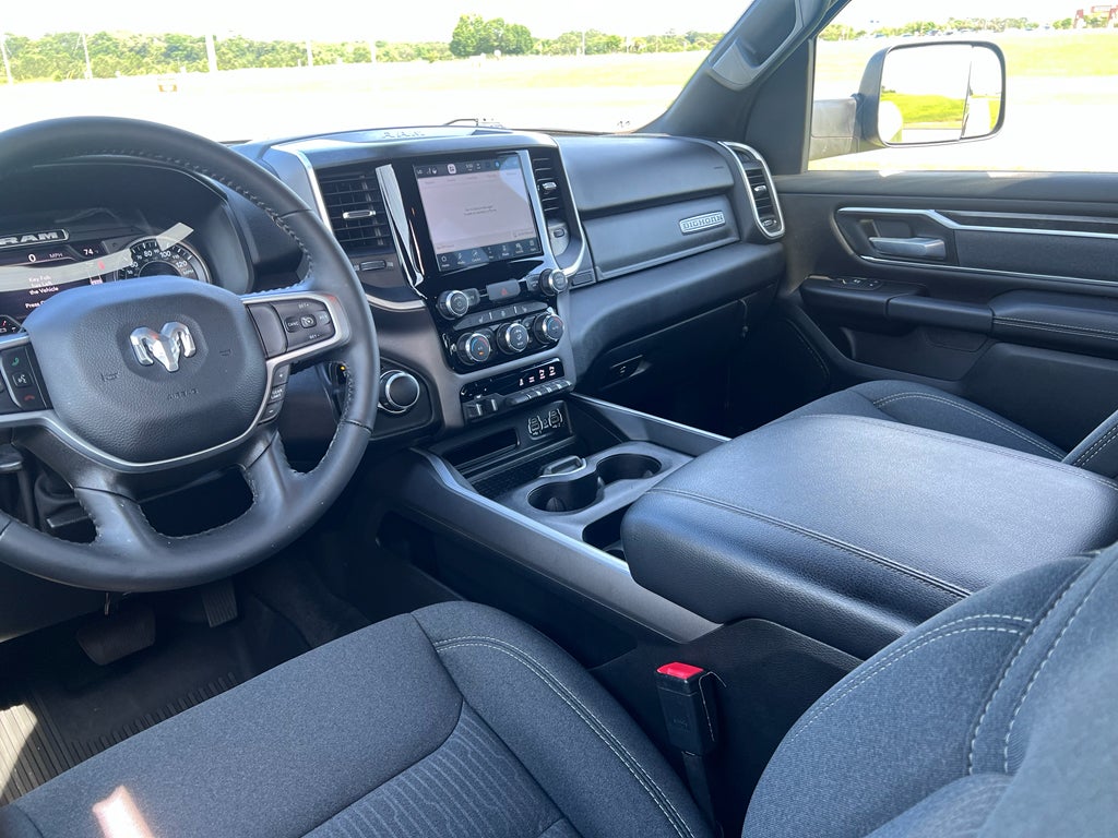 2022 RAM 1500 Big Horn Quad Cab 4x2 6'4' Box
