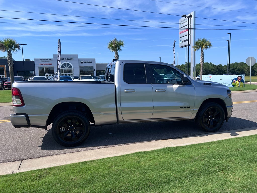2022 RAM 1500 Big Horn Quad Cab 4x2 6'4' Box