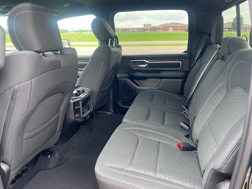 2026 RAM 1500 RAM 1500 BIG HORN CREW CAB 4X2 5'7' BOX