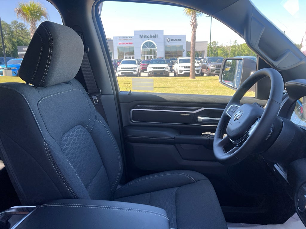 2026 RAM 1500 RAM 1500 BIG HORN CREW CAB 4X2 5'7' BOX
