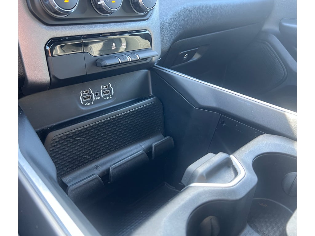 2023 RAM 1500 Big Horn Crew Cab 4x2 5'7' Box