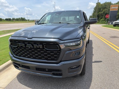 2026 RAM 1500 RAM 1500 EXPRESS CREW CAB 4X2 5'7' BOX