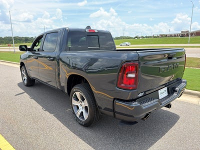 2026 RAM 1500 RAM 1500 EXPRESS CREW CAB 4X2 5'7' BOX