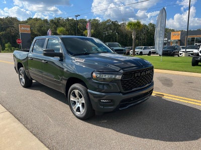 2027 RAM 1500 RAM 1500 EXPRESS CREW CAB 4X2 5'7' BOX