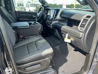 2027 RAM 1500 RAM 1500 EXPRESS CREW CAB 4X2 5'7' BOX