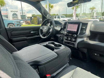 2027 RAM 1500 RAM 1500 EXPRESS CREW CAB 4X2 5'7' BOX