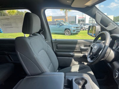 2027 RAM 1500 RAM 1500 EXPRESS CREW CAB 4X2 5'7' BOX