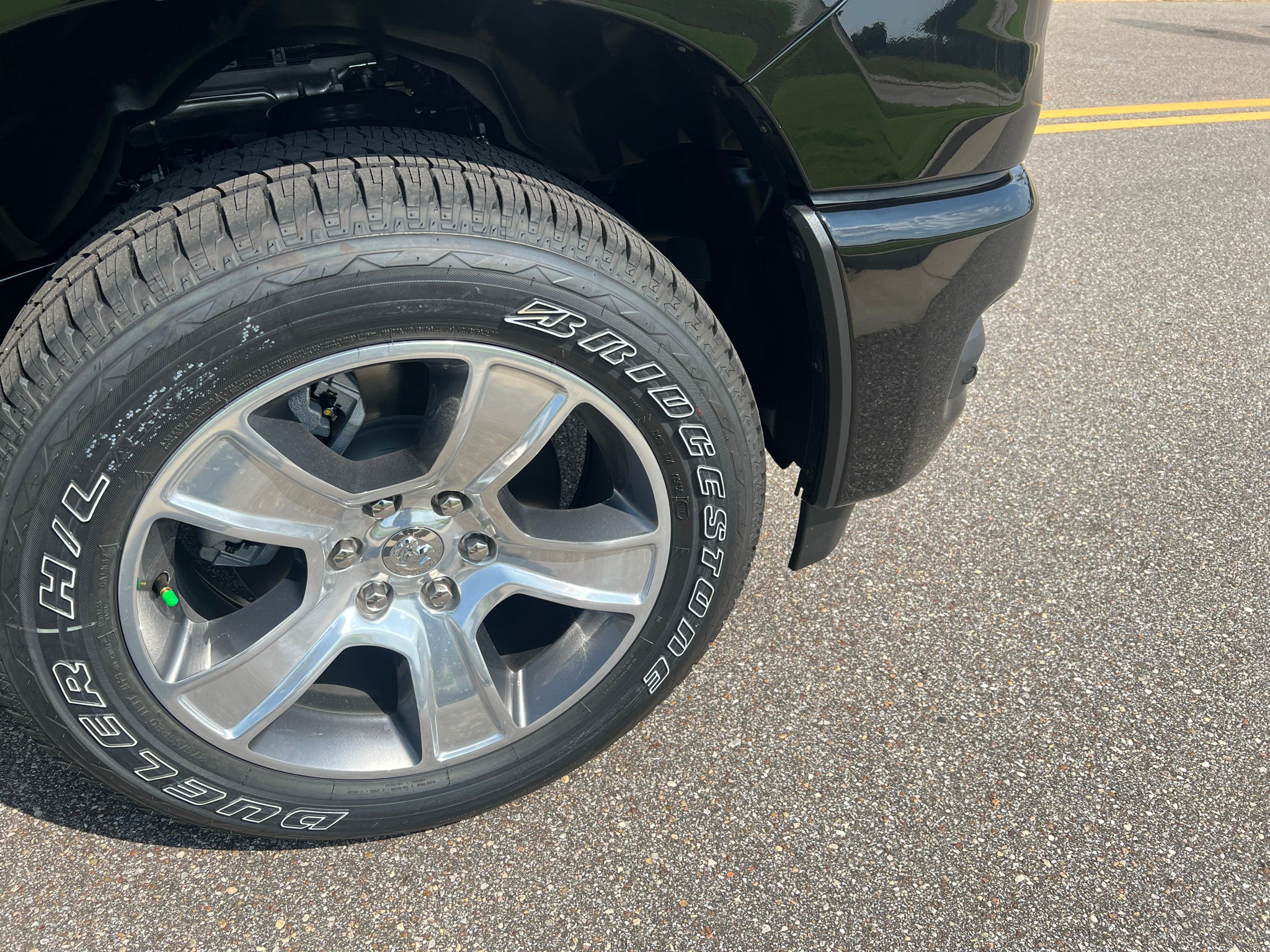2027 RAM 1500 RAM 1500 EXPRESS CREW CAB 4X2 5'7' BOX