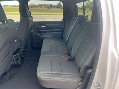 2027 RAM 1500 RAM 1500 EXPRESS CREW CAB 4X2 5'7' BOX