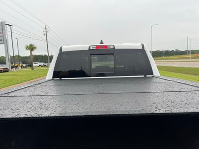 2022 RAM 1500 Laramie Crew Cab 4x2 5'7' Box