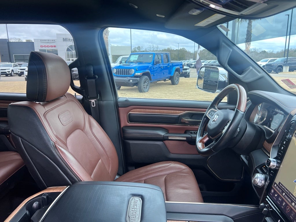 2019 RAM 1500 Longhorn Crew Cab 4x2 5'7' Box