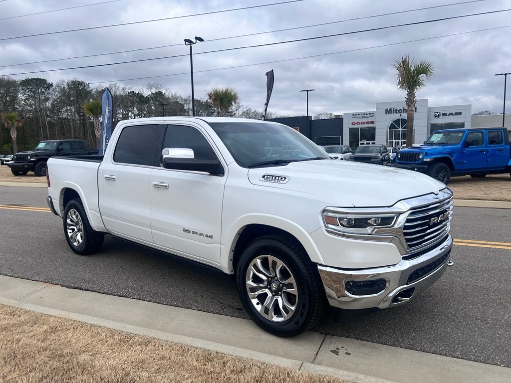 2019 RAM 1500 Longhorn Crew Cab 4x2 5'7' Box
