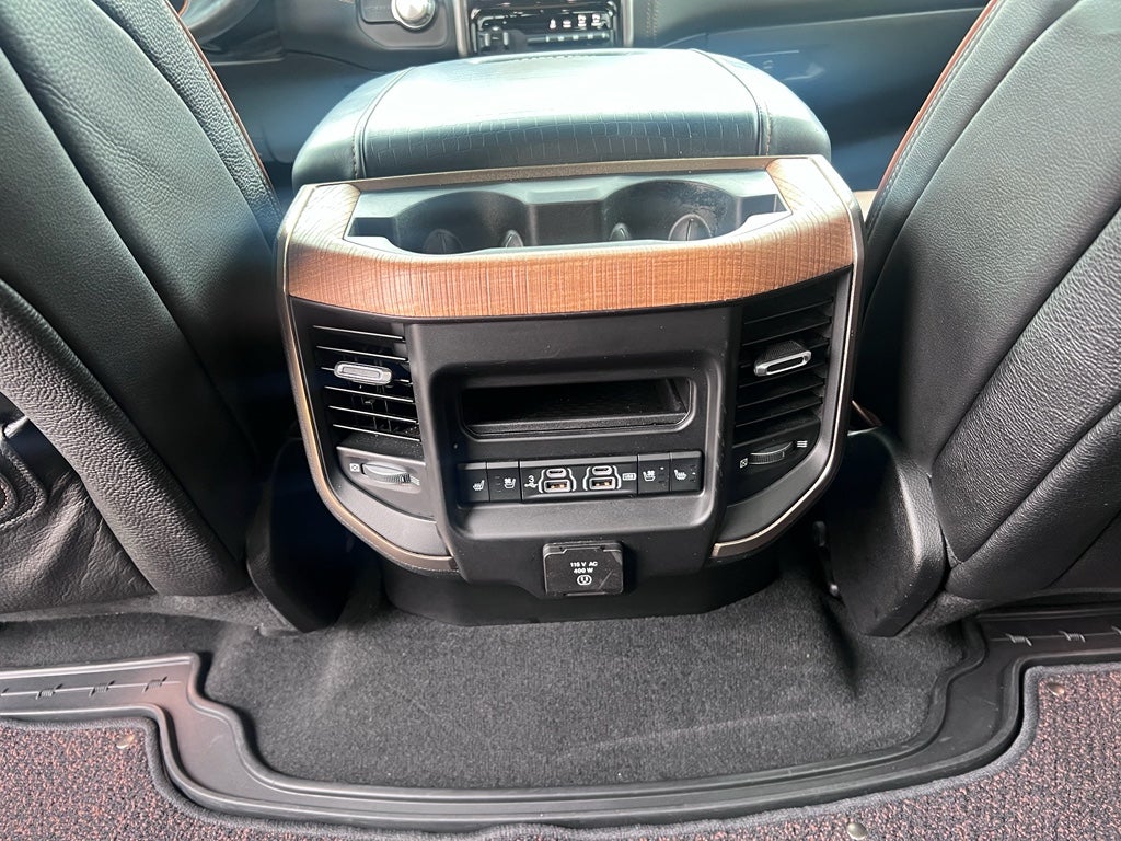 2019 RAM 1500 Longhorn Crew Cab 4x2 5'7' Box