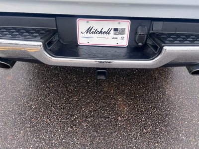 2022 RAM 1500 Lone Star Quad Cab 4x4 6'4' Box