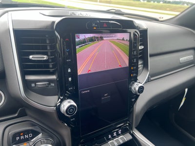 2026 RAM 1500 Big Horn Crew Cab 4x4 5'7' Box