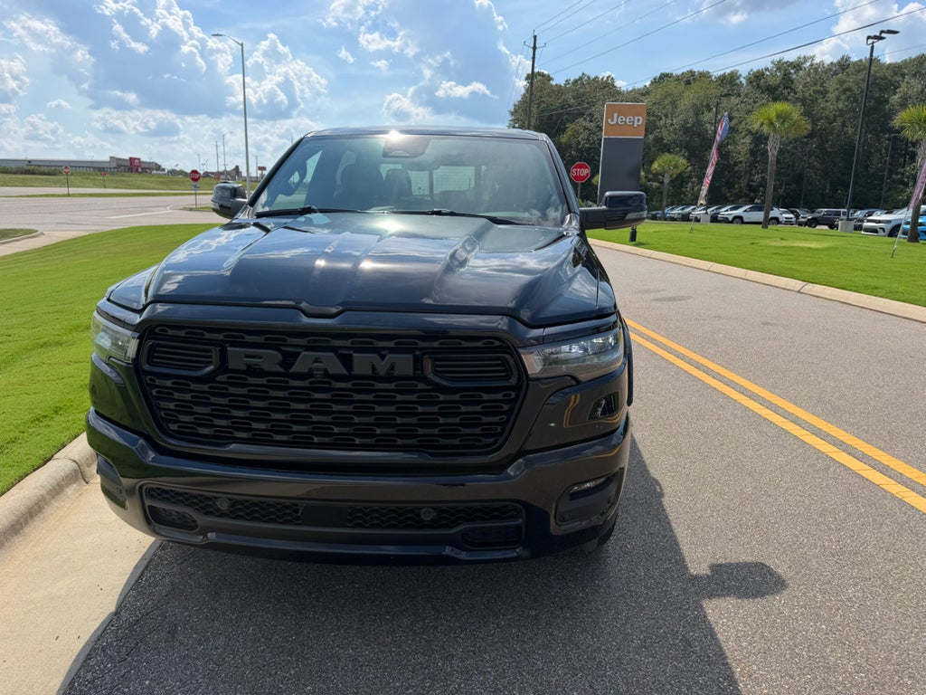 2026 RAM 1500 Big Horn Crew Cab 4x4 5'7' Box