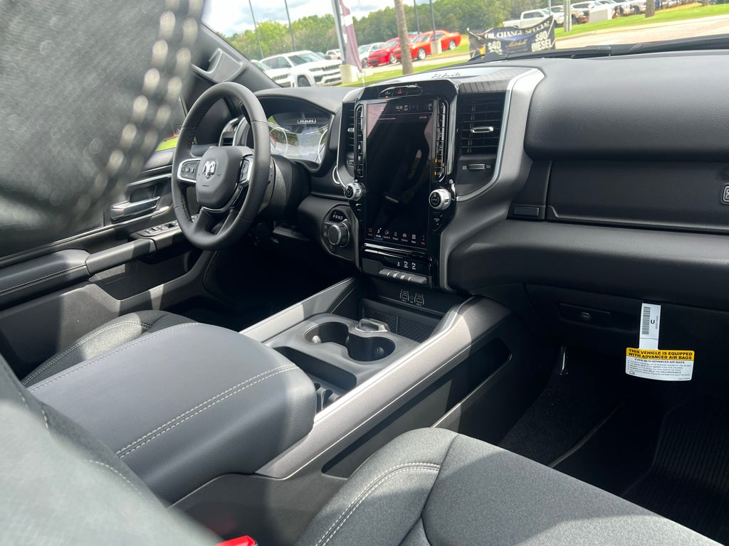 2027 RAM 1500 RAM 1500 BIG HORN CREW CAB 4X4 5'7' BOX