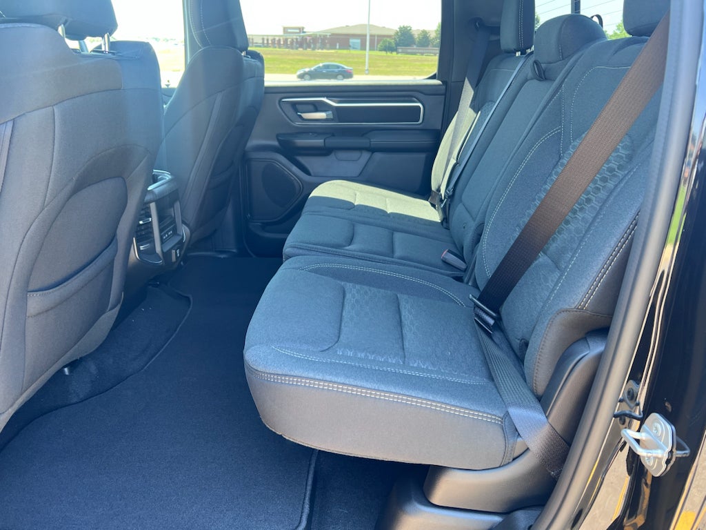 2026 RAM 1500 Big Horn Crew Cab 4x4 5'7' Box