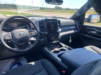 2026 RAM 1500 Big Horn Crew Cab 4x4 5'7' Box
