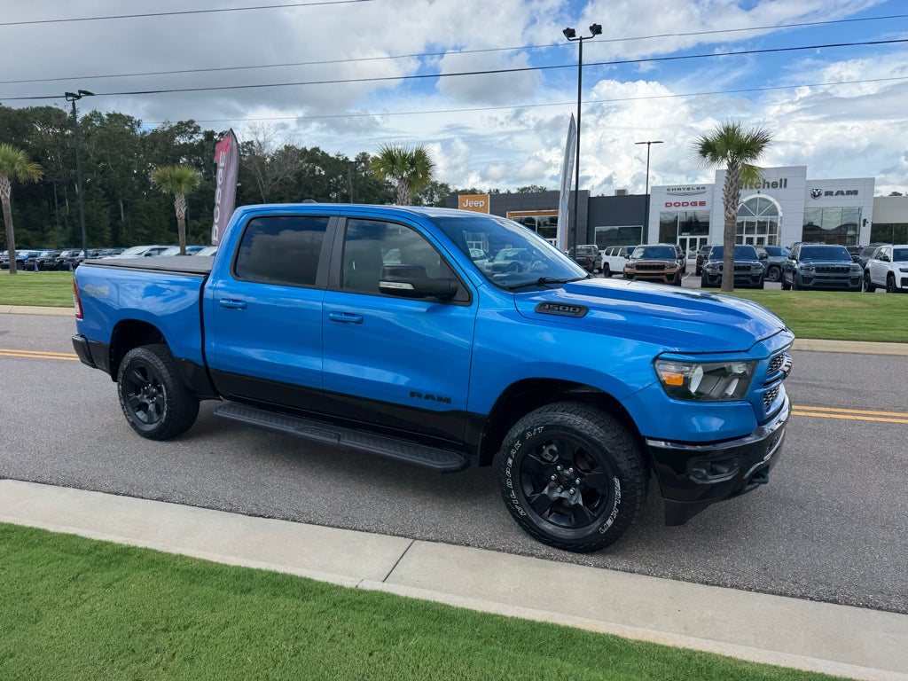 2022 RAM 1500 Big Horn Crew Cab 4x4 5'7' Box