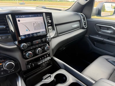 2022 RAM 1500 Big Horn Crew Cab 4x4 5'7' Box