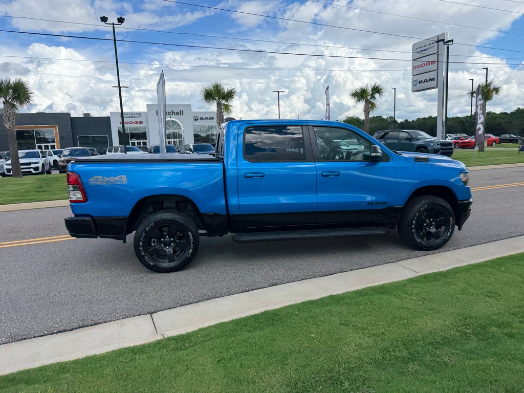 2022 RAM 1500 Big Horn Crew Cab 4x4 5'7' Box