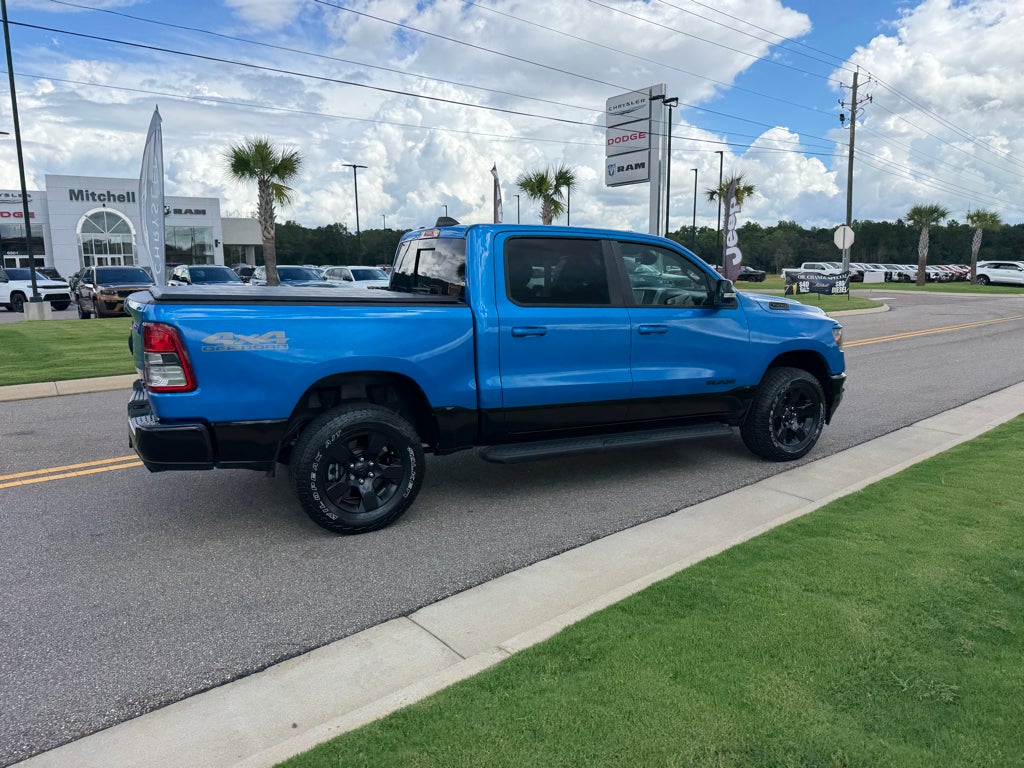 2022 RAM 1500 Big Horn Crew Cab 4x4 5'7' Box