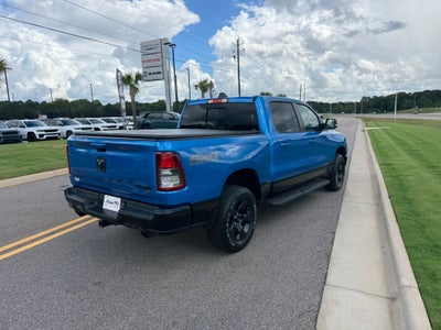 2022 RAM 1500 Big Horn Crew Cab 4x4 5'7' Box