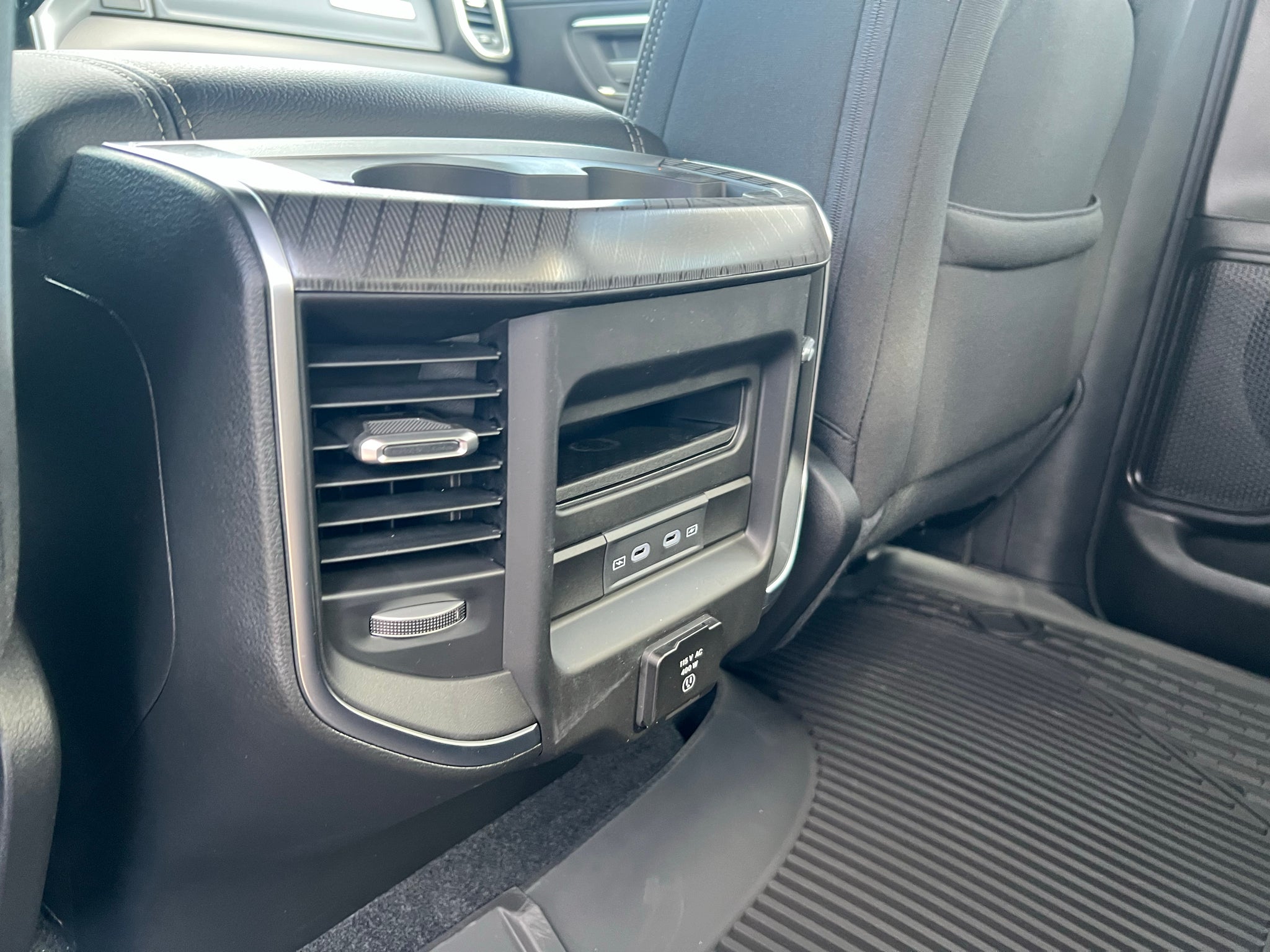 2027 RAM 1500 RAM 1500 BIG HORN CREW CAB 4X4 5'7' BOX