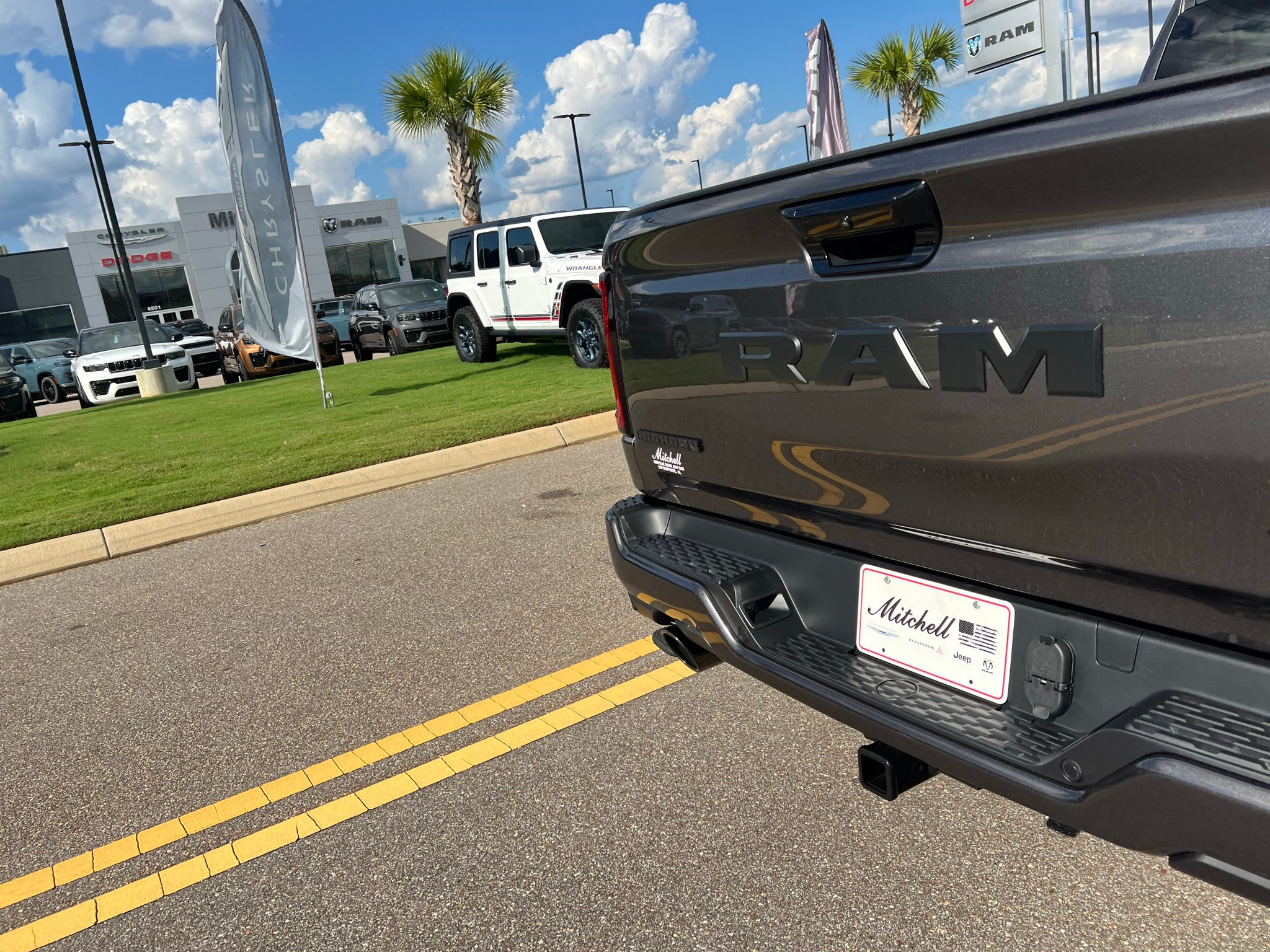 2027 RAM 1500 RAM 1500 BIG HORN CREW CAB 4X4 5'7' BOX