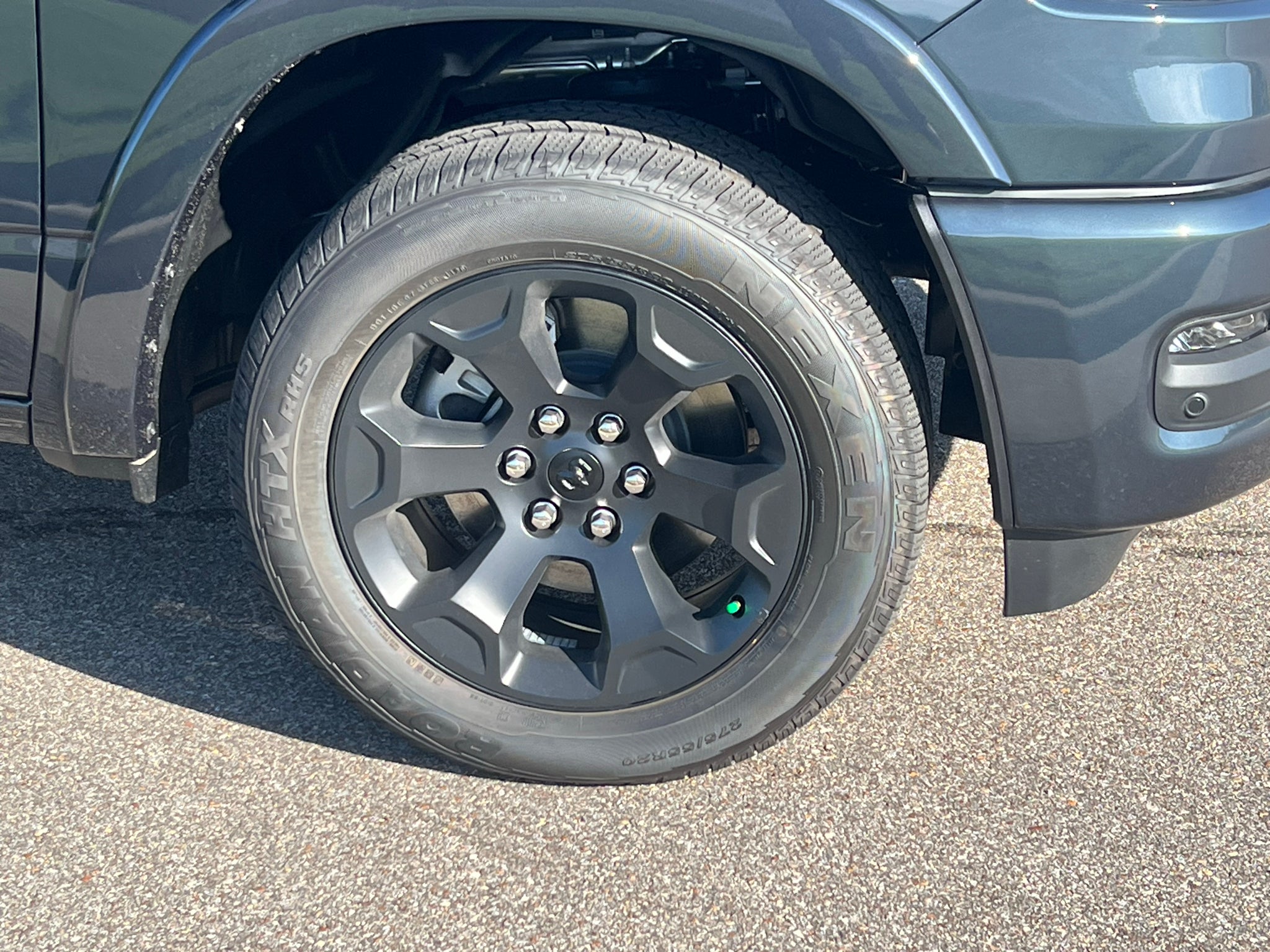2027 RAM 1500 RAM 1500 BIG HORN CREW CAB 4X4 5'7' BOX