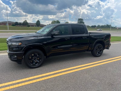 2027 RAM 1500 RAM 1500 BIG HORN CREW CAB 4X4 5'7' BOX