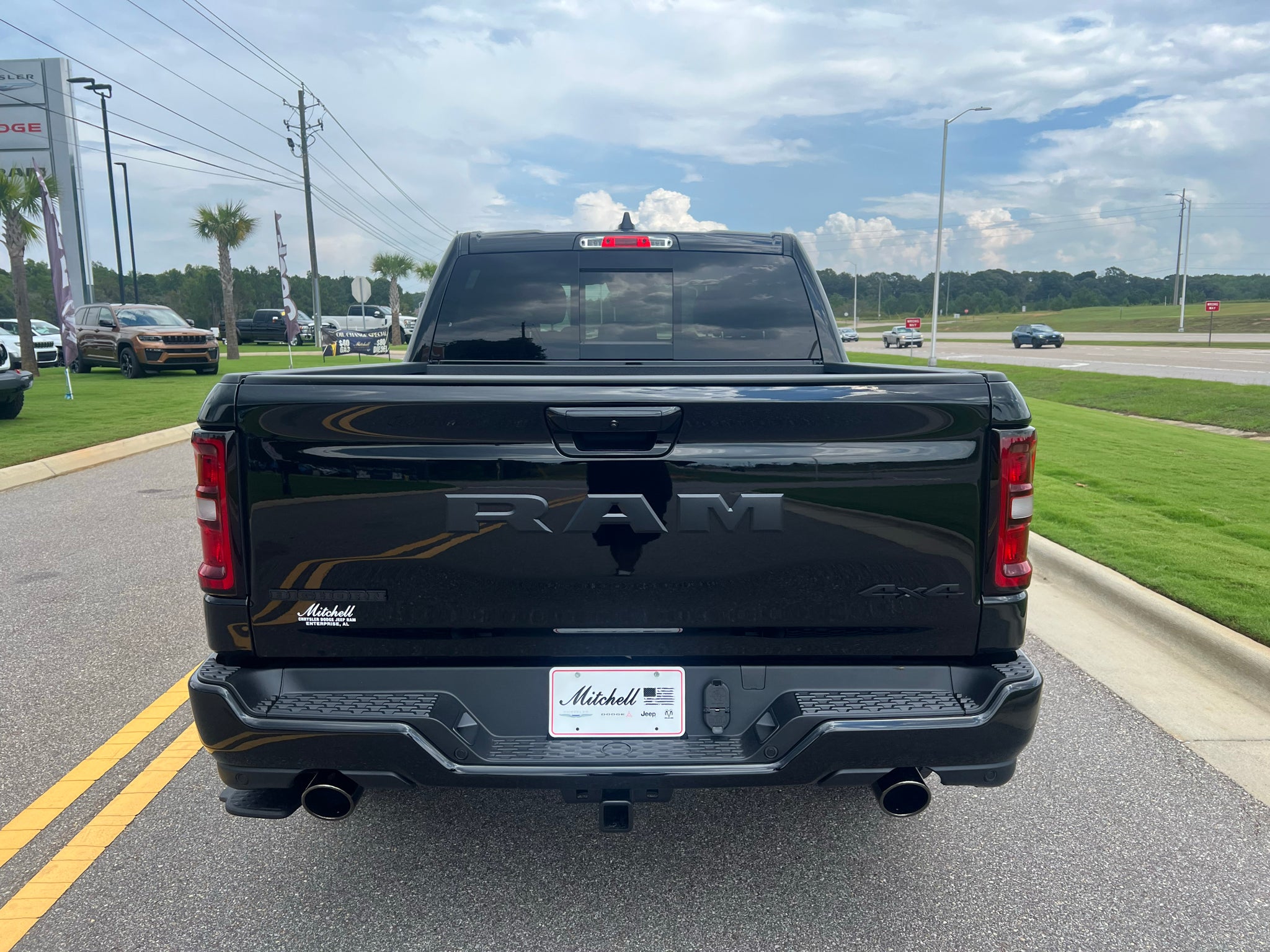 2027 RAM 1500 RAM 1500 BIG HORN CREW CAB 4X4 5'7' BOX