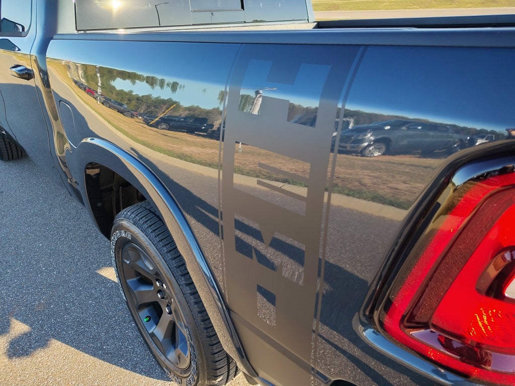 2026 RAM 1500 RAM 1500 BIG HORN CREW CAB 4X4 5'7' BOX