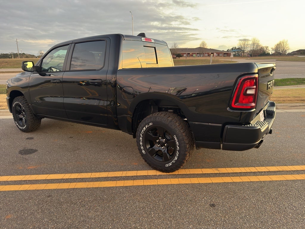 2026 RAM 1500 RAM 1500 WARLOCK CREW CAB 4X4 5'7' BOX